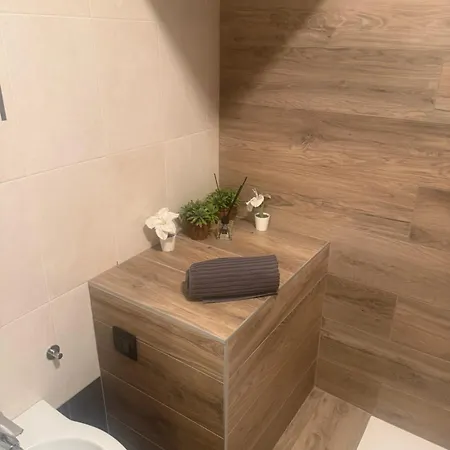 Samy S 1 Free Parking Wi-fi *