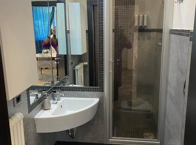 Samy S 1 Free Parking Wi-fi 아파트 *